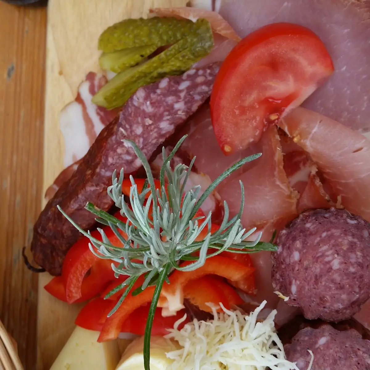 Bretljause In Brot