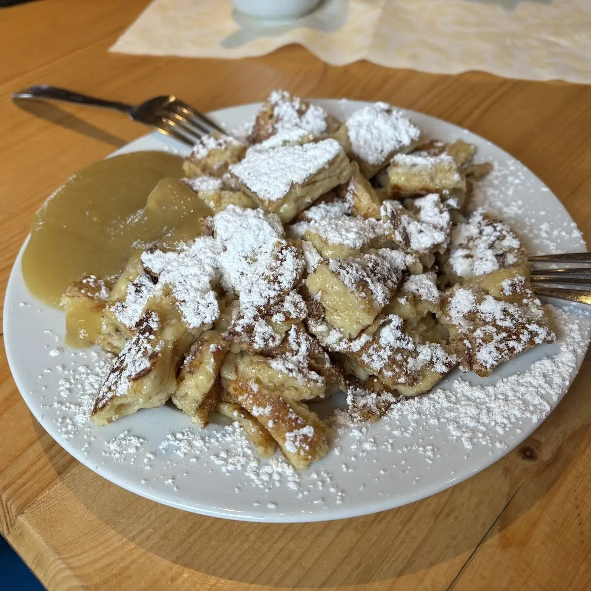 Kaiserschmarrn Mit Apfelmus