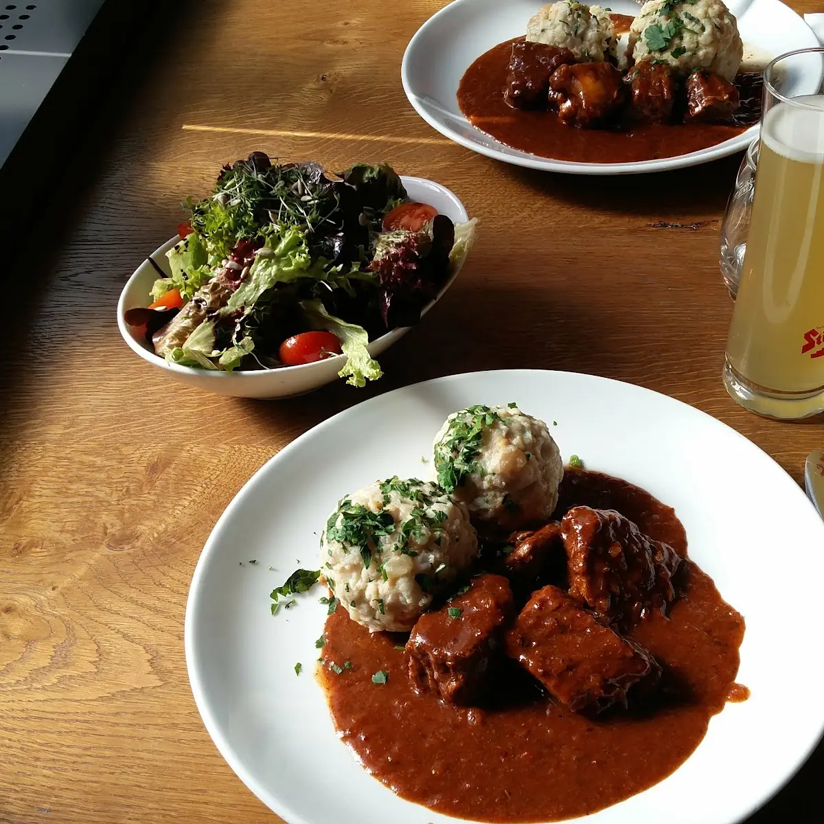Gulasch Mit Semmelknödel