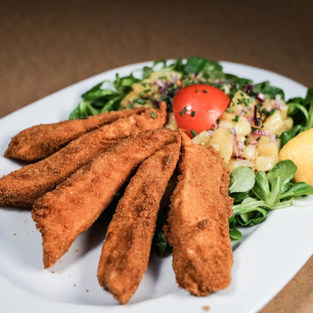 Backhendelsalat