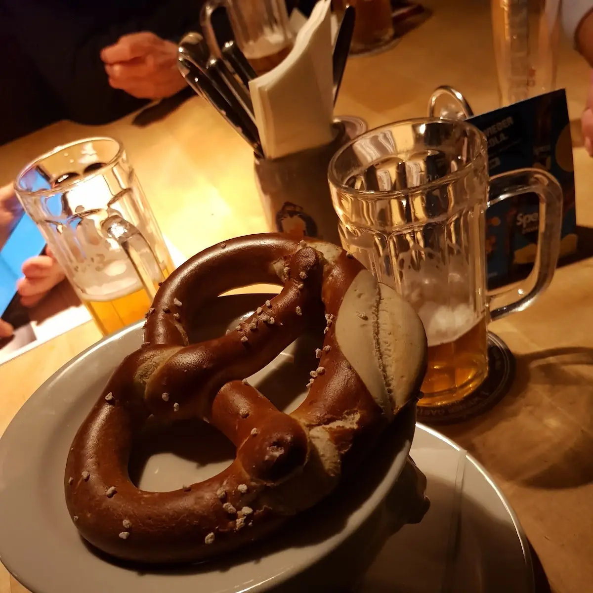 Weisswürste Mit Brezel