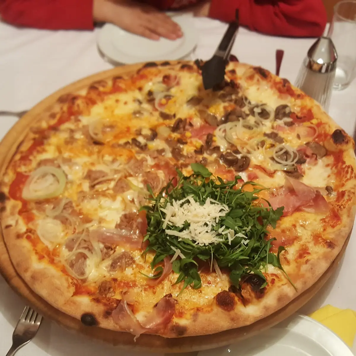 Familienpizza