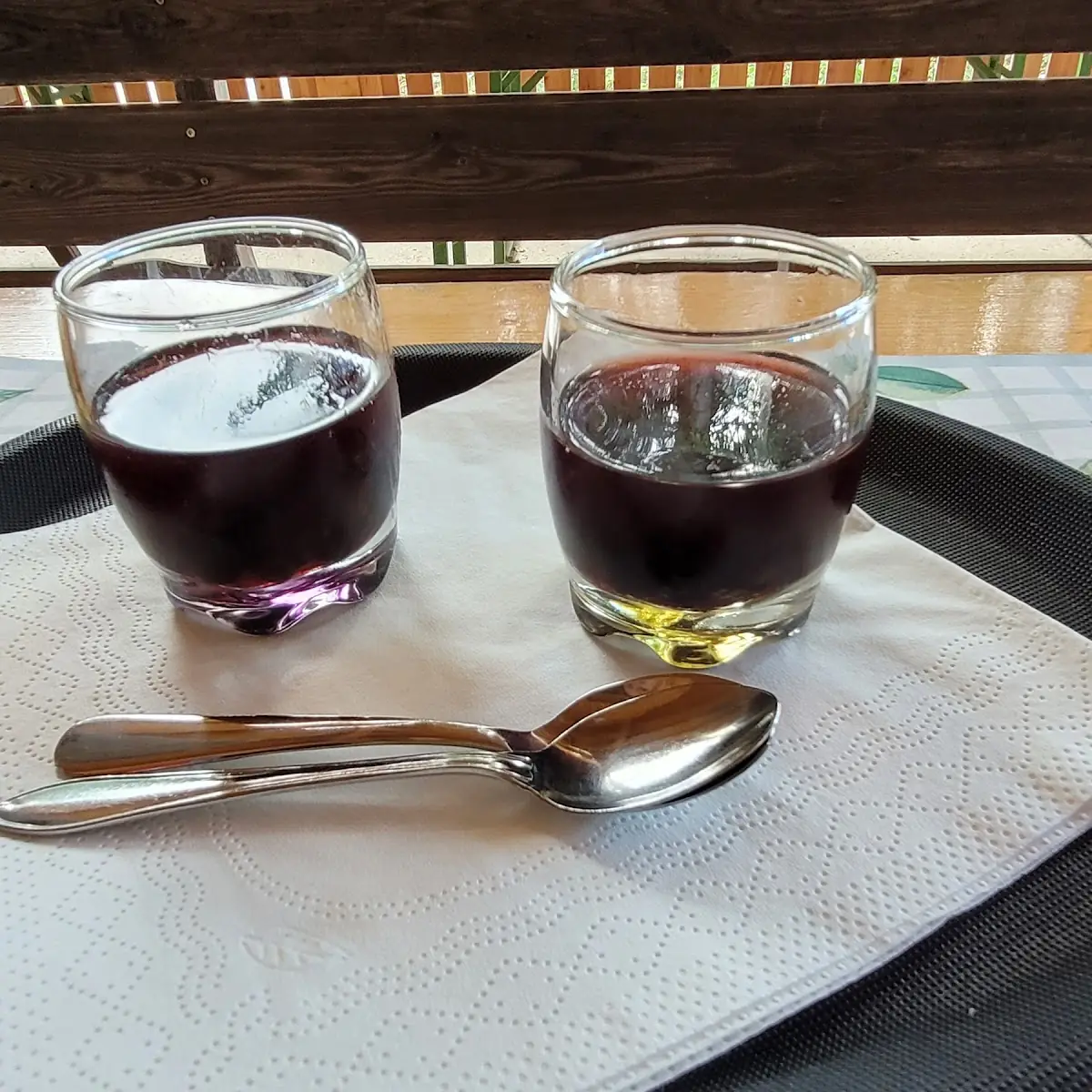 Heidelbeerschnaps Mit Eingelegte Heidelbeeren