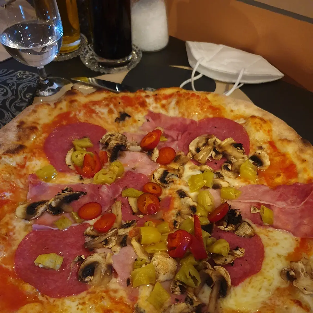 Pizza Regina