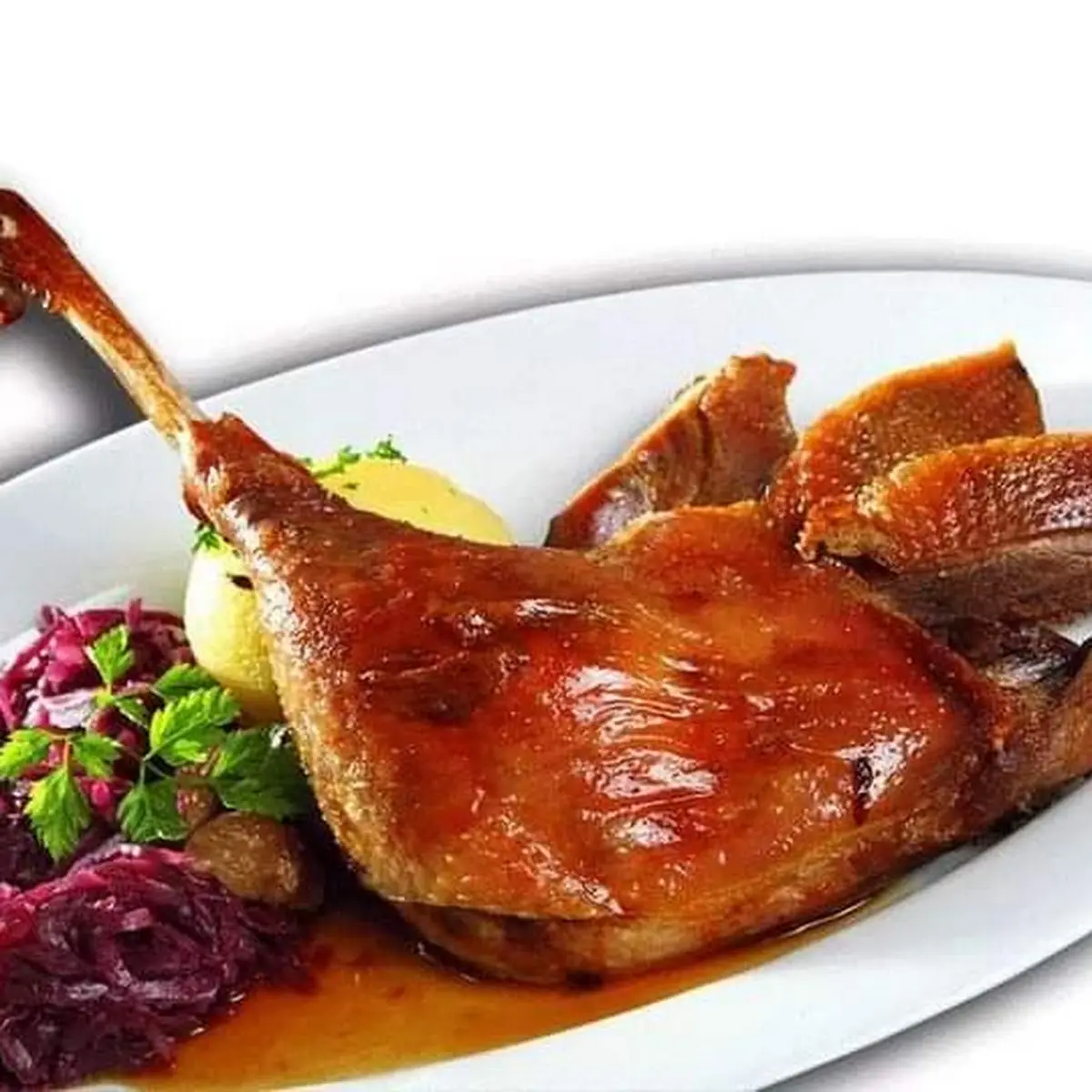 Ente Mit Rotkraut Und Erdäpfelknödel Auf Bestellung