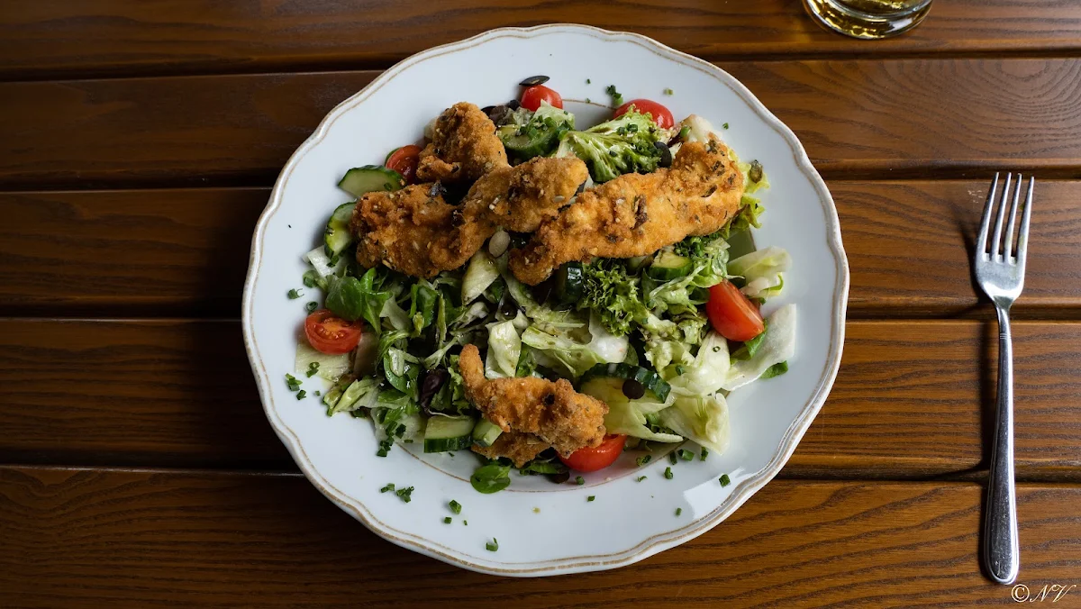 Gemischter Salat Mit Hühnerstreifen