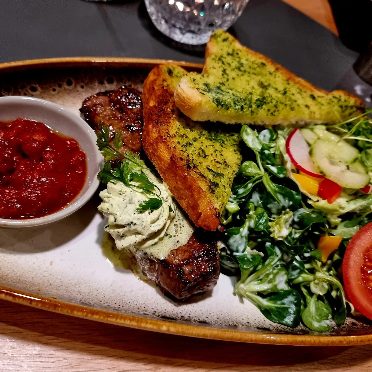 Lady Steak