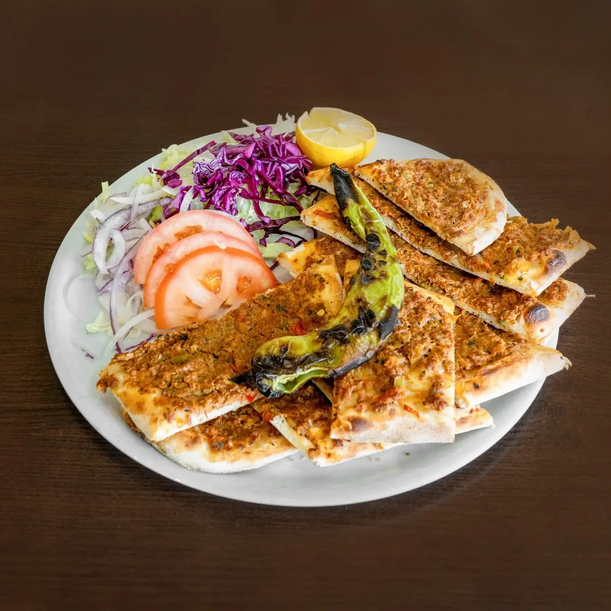 Lahmacun Mit Döner