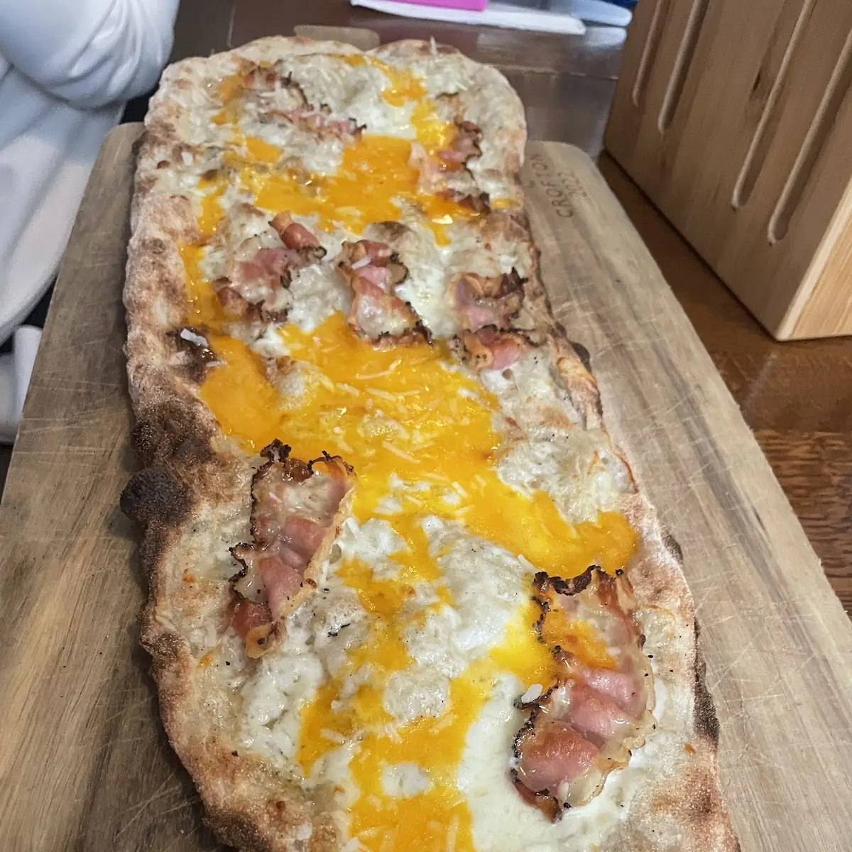 Pinsa Carbonara