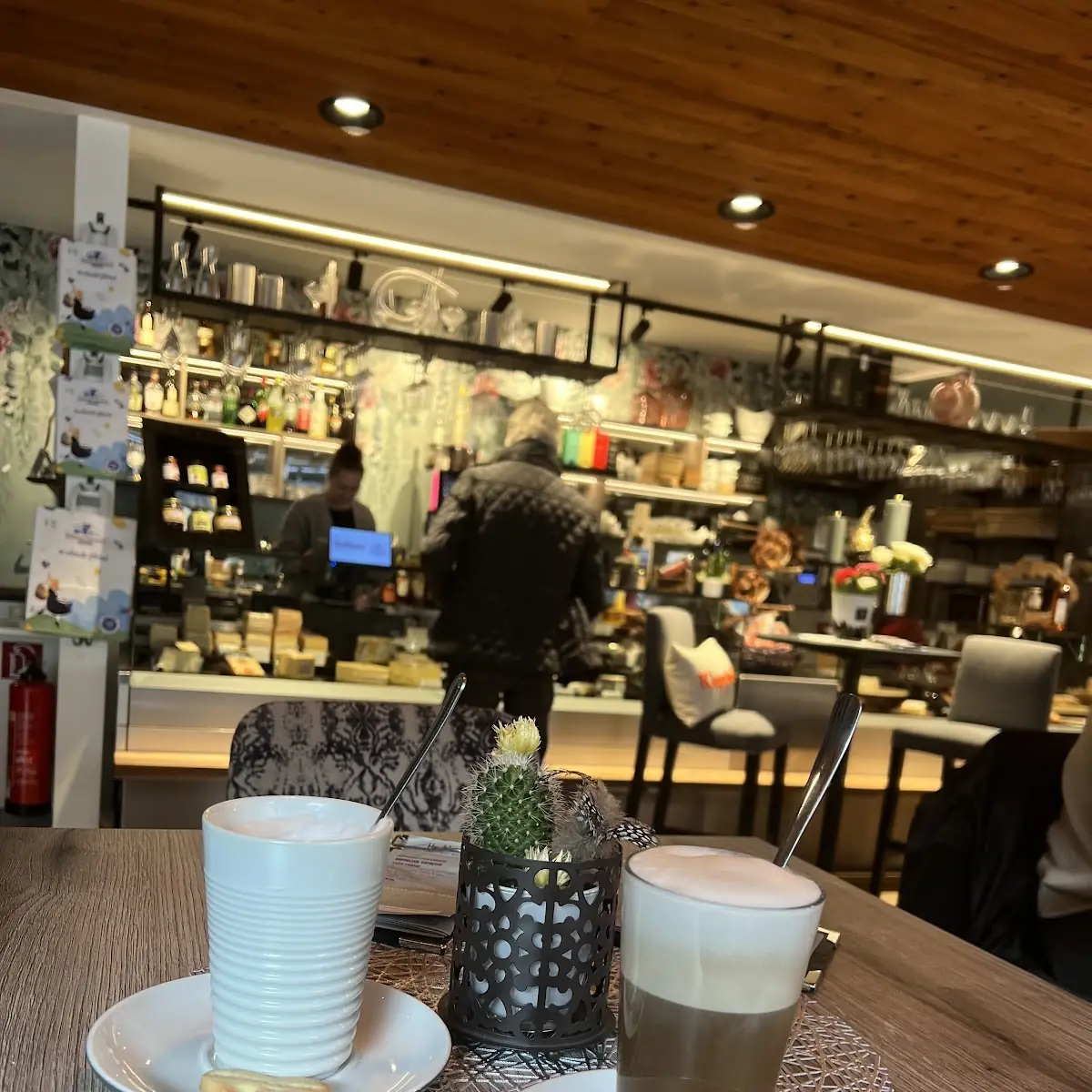 Kakao and Oat Milk Latte