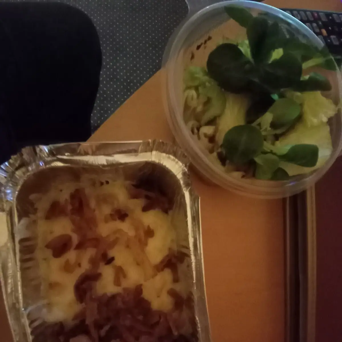 Käsespätzle Mit Salat