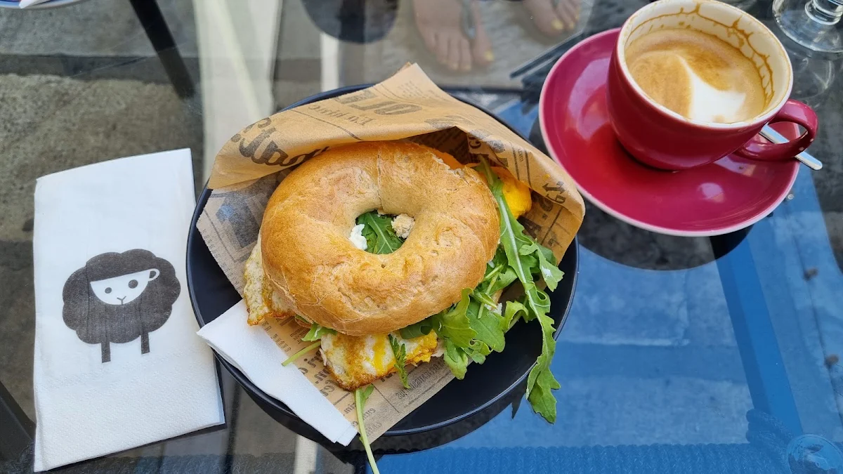 Frühstücks Bagel