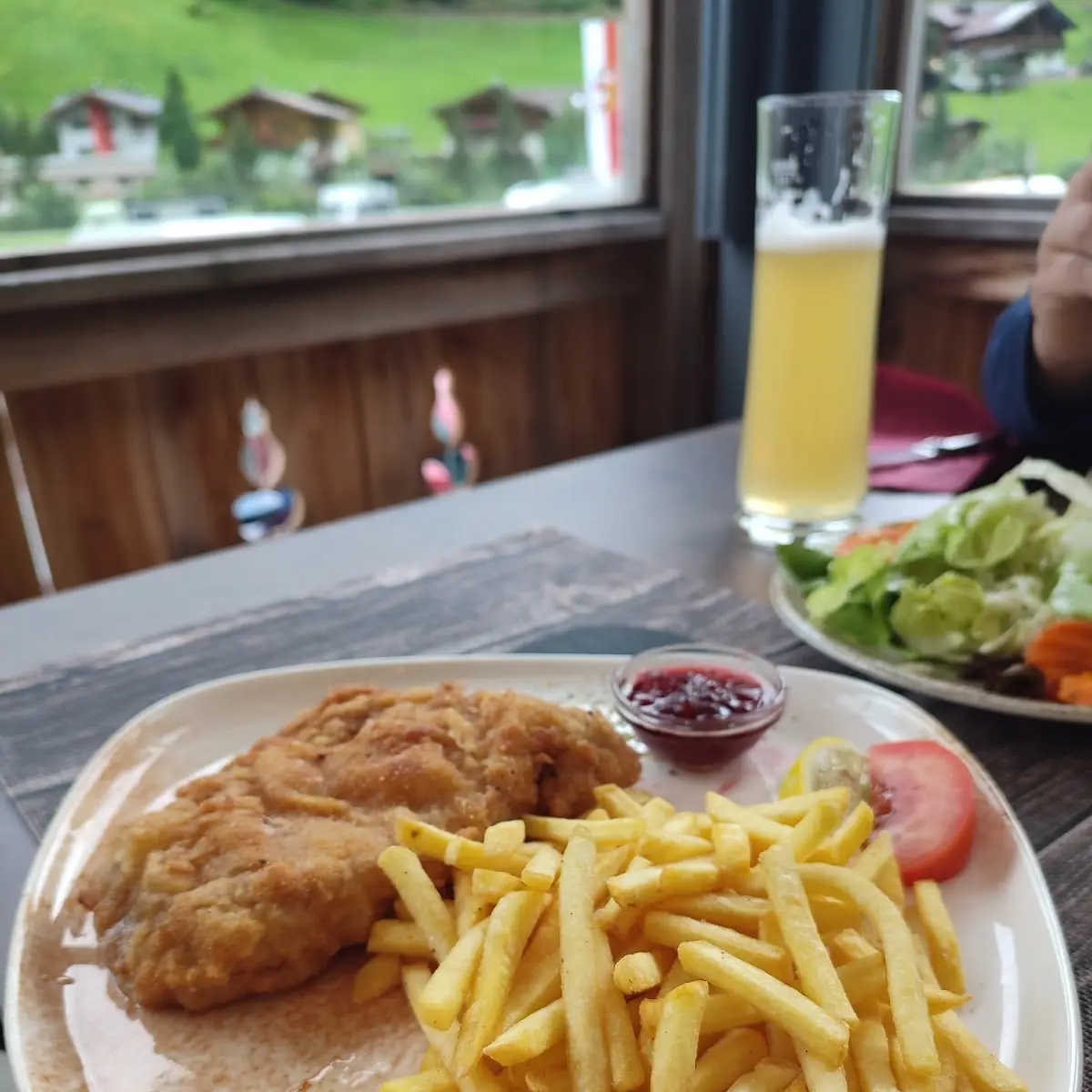 Cordon Bleu Mit Pommes Und