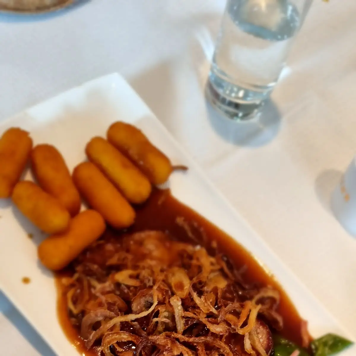 Zwiebelrostbraten Mit Speckbohnen