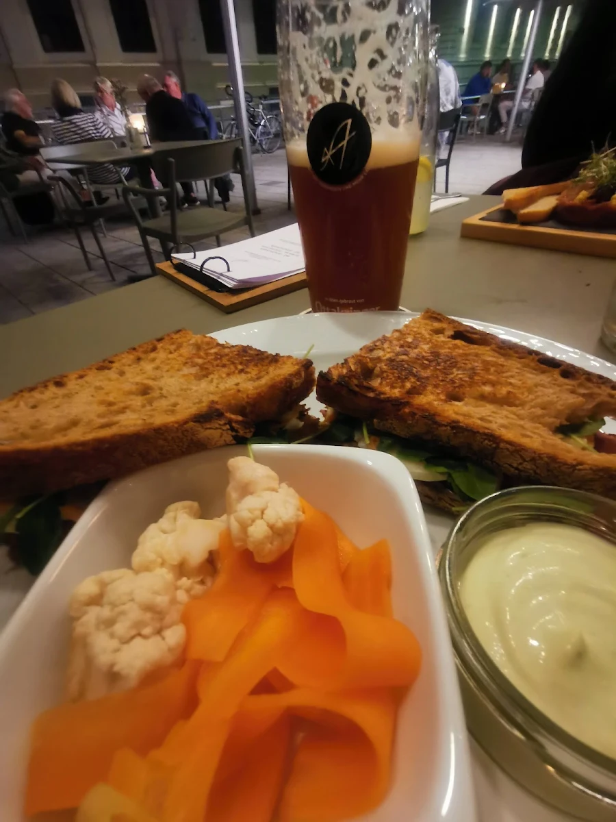 Sandwich