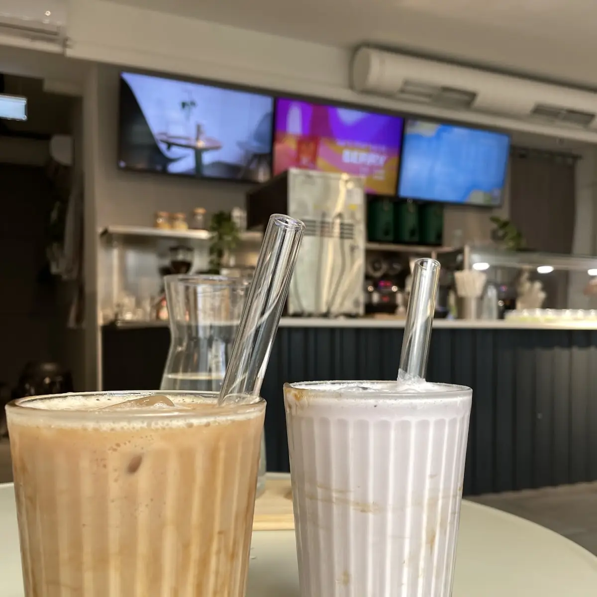 Black Tea Taro Boba