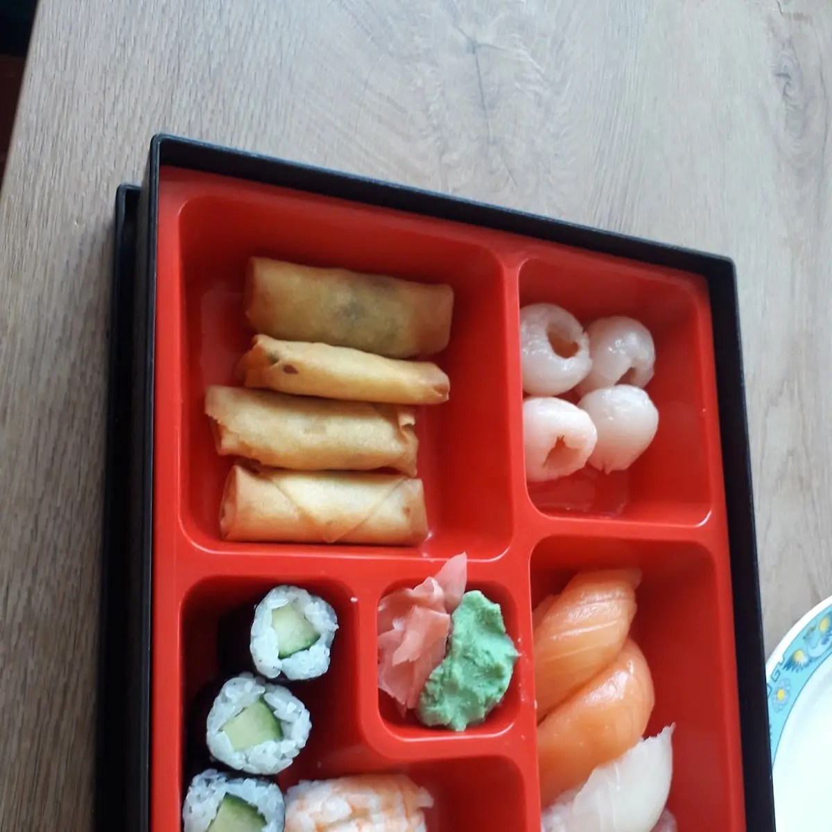 B1 Sushi Bento