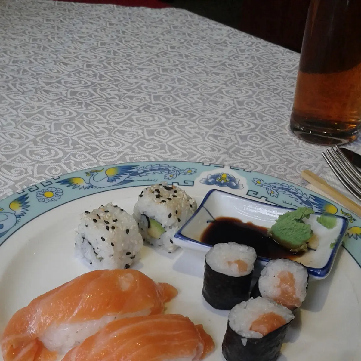 Maki Mix Spezial (18 Stück)