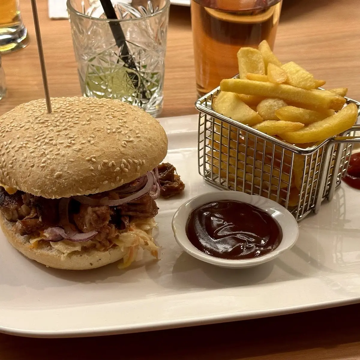 Pulled Pork Burger