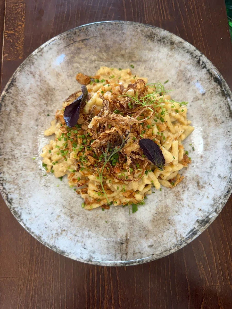 Highlights, VIVES - Bistro & Café