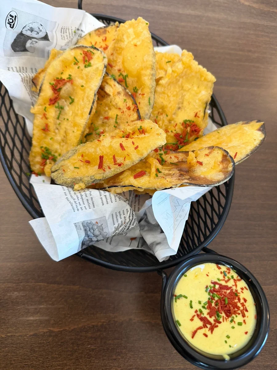 Highlights, VIVES - Bistro & Café