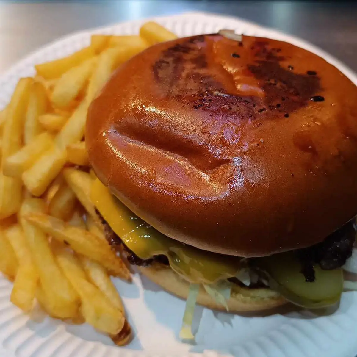 Smashburger Mit Pommes