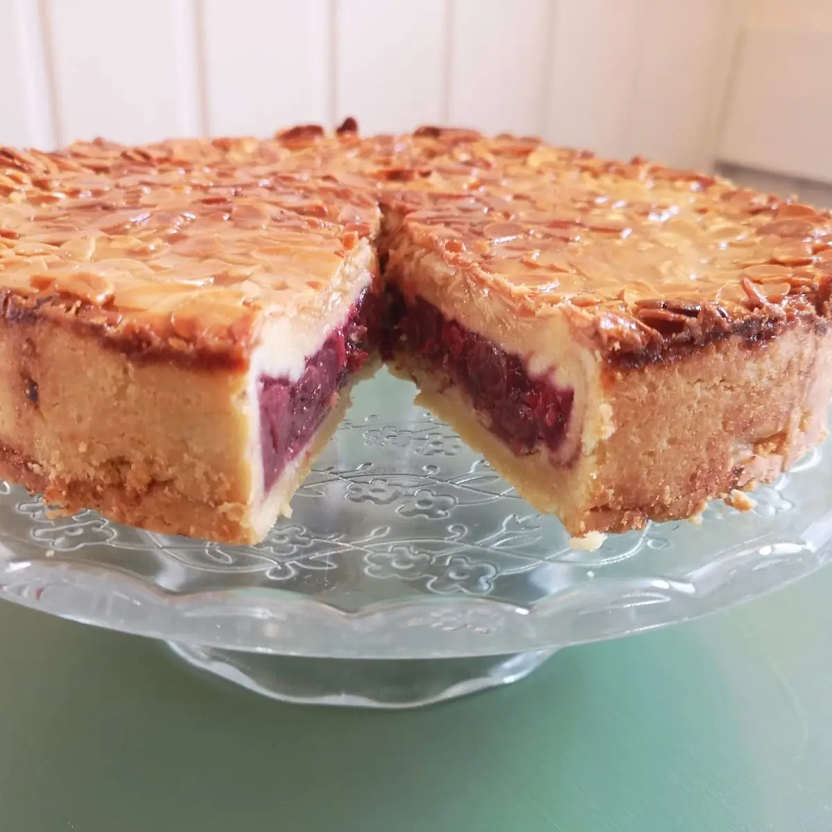 Weichseltorte Mit Florentiner-mandeln