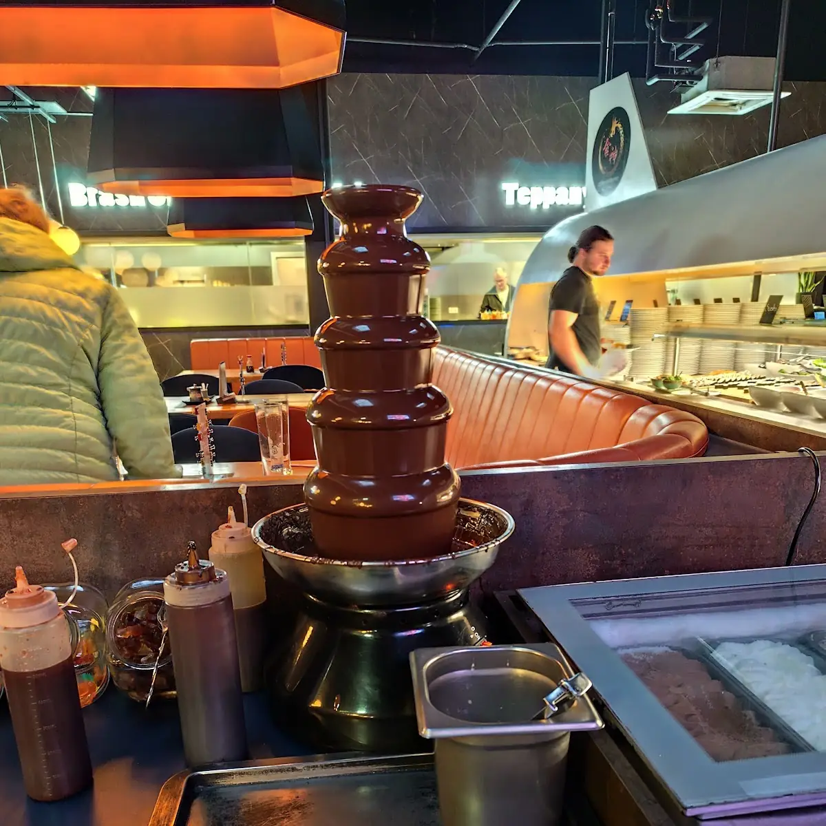 Cooler Schokobrunnen Für Alt Und Jung Ein Super Spass