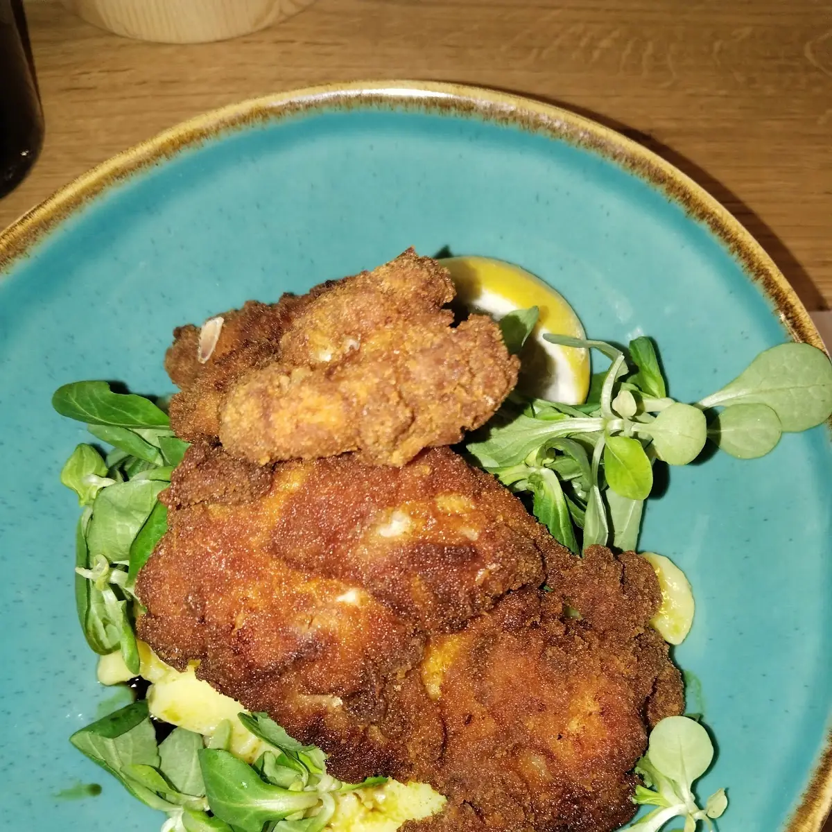 Backhendelsalat