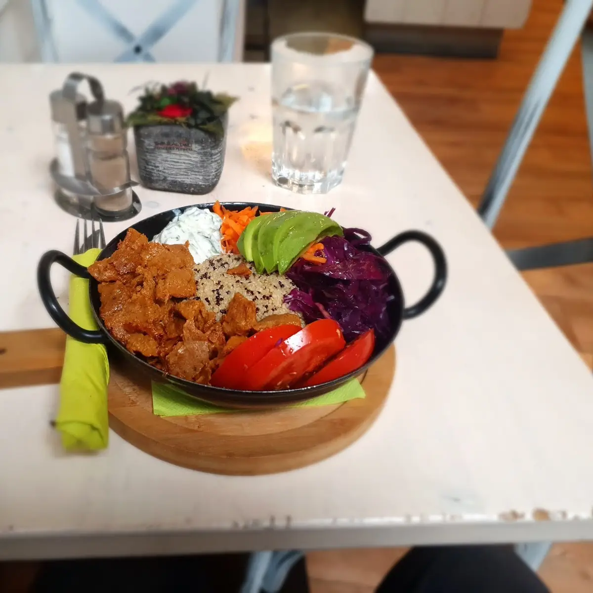 Veggiezz Steak Bowl