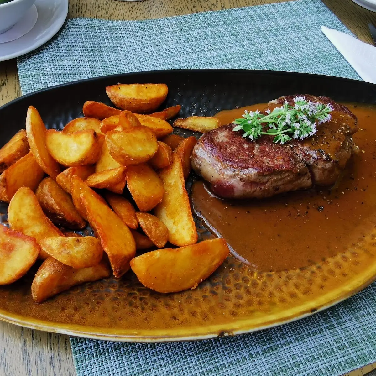 Pariser Pfeffersteak