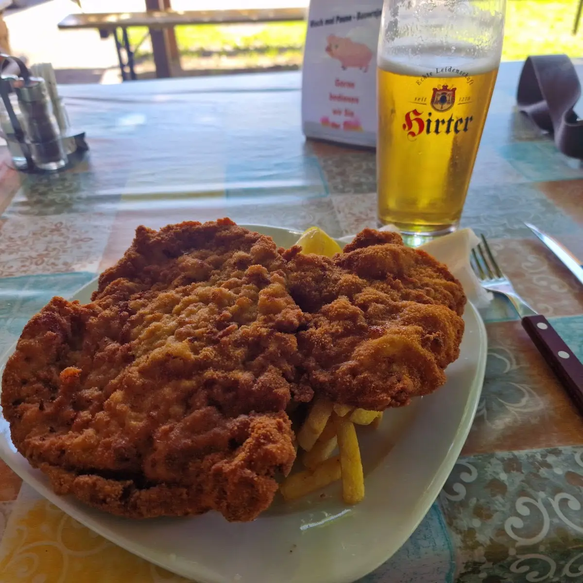 Schnitzel Mit Pommes Frites