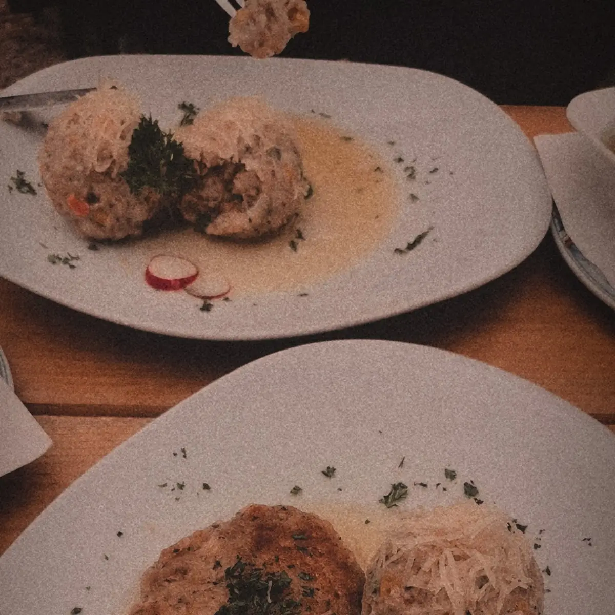 Knödel Dreilerlei Auswahl Von Verschiedenen Knödel Varianten