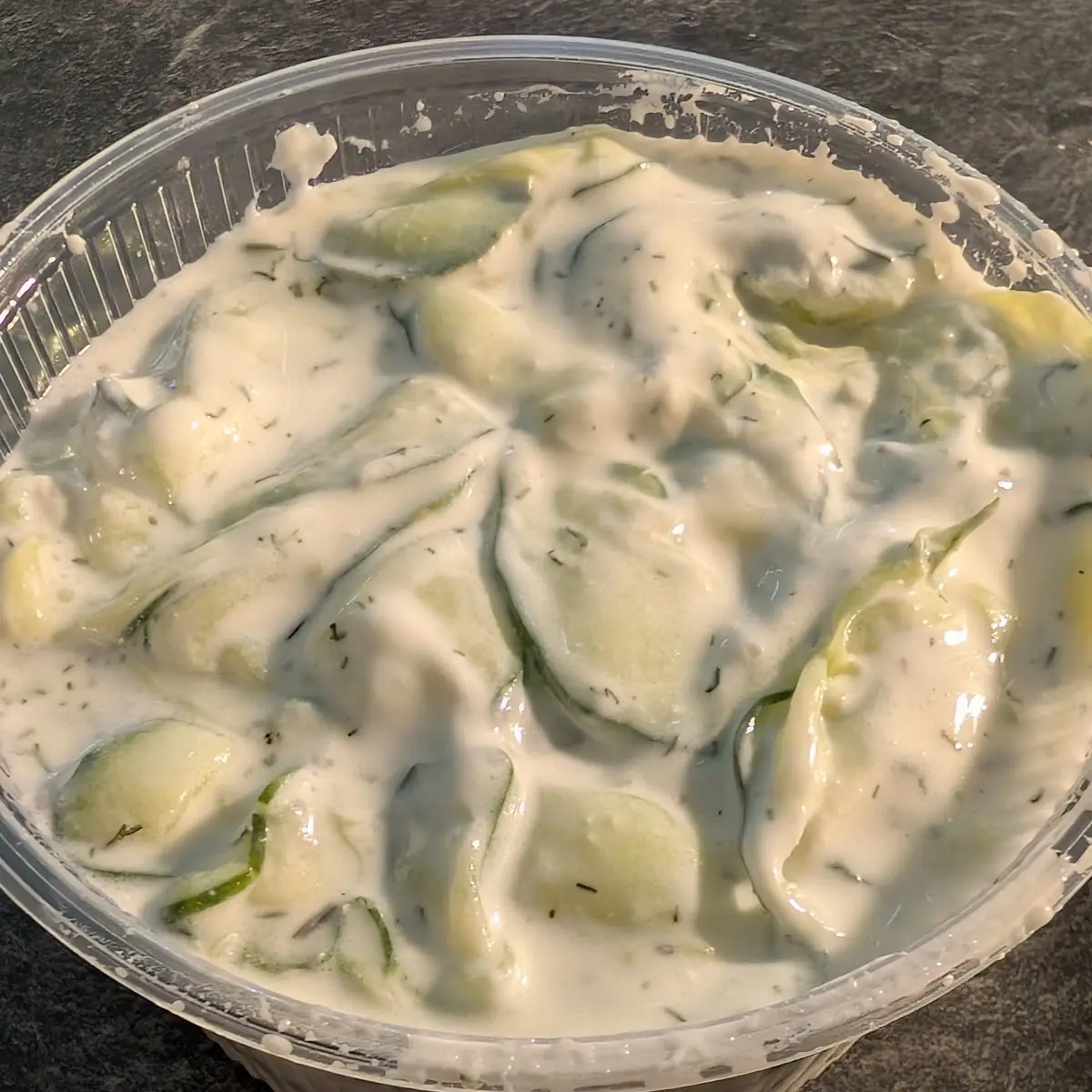 Rahmgurkensalat
