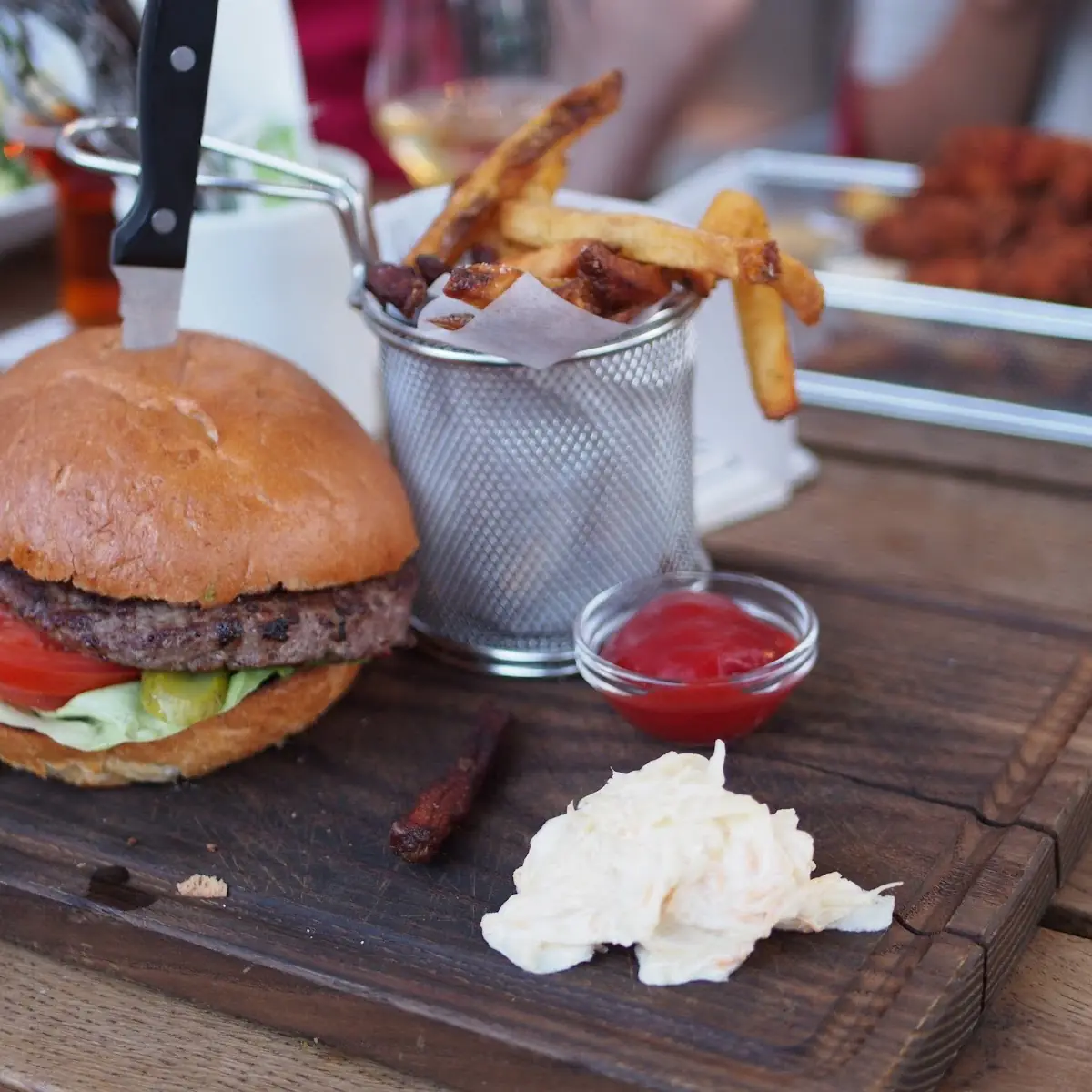 Racon Burger