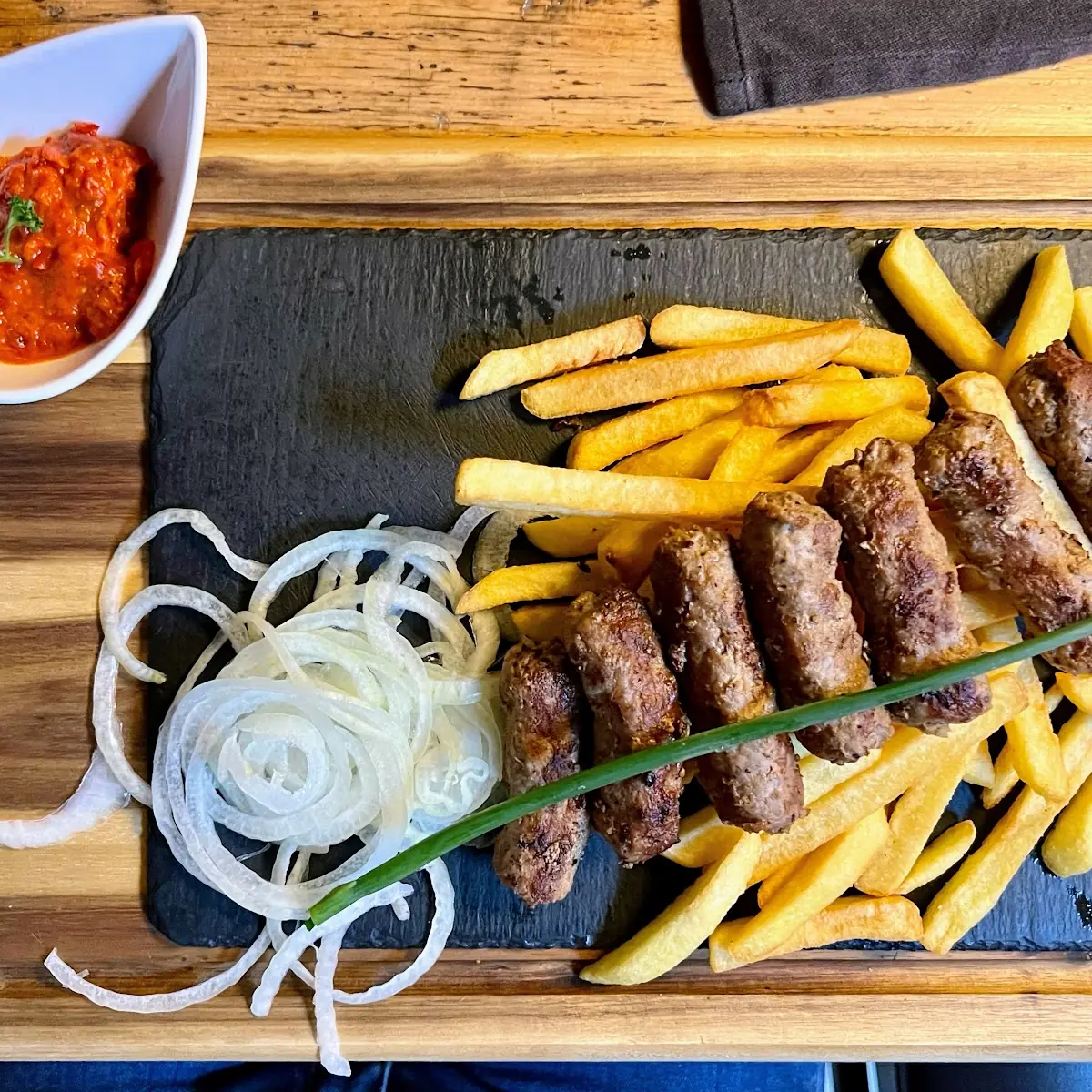 Cevapcici
