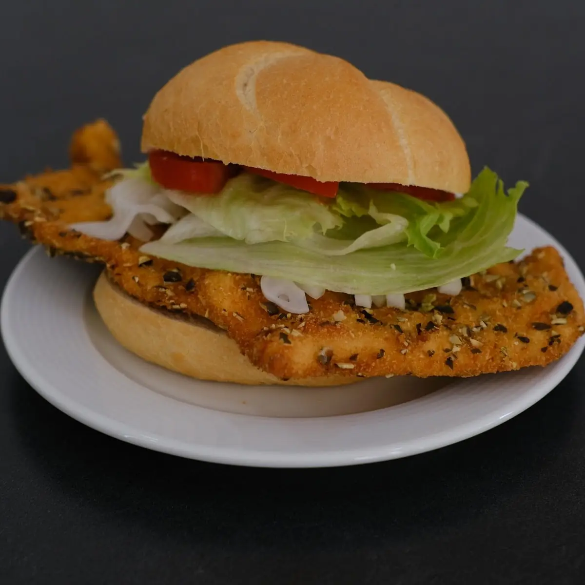 Schnitzel Semmel Menü
