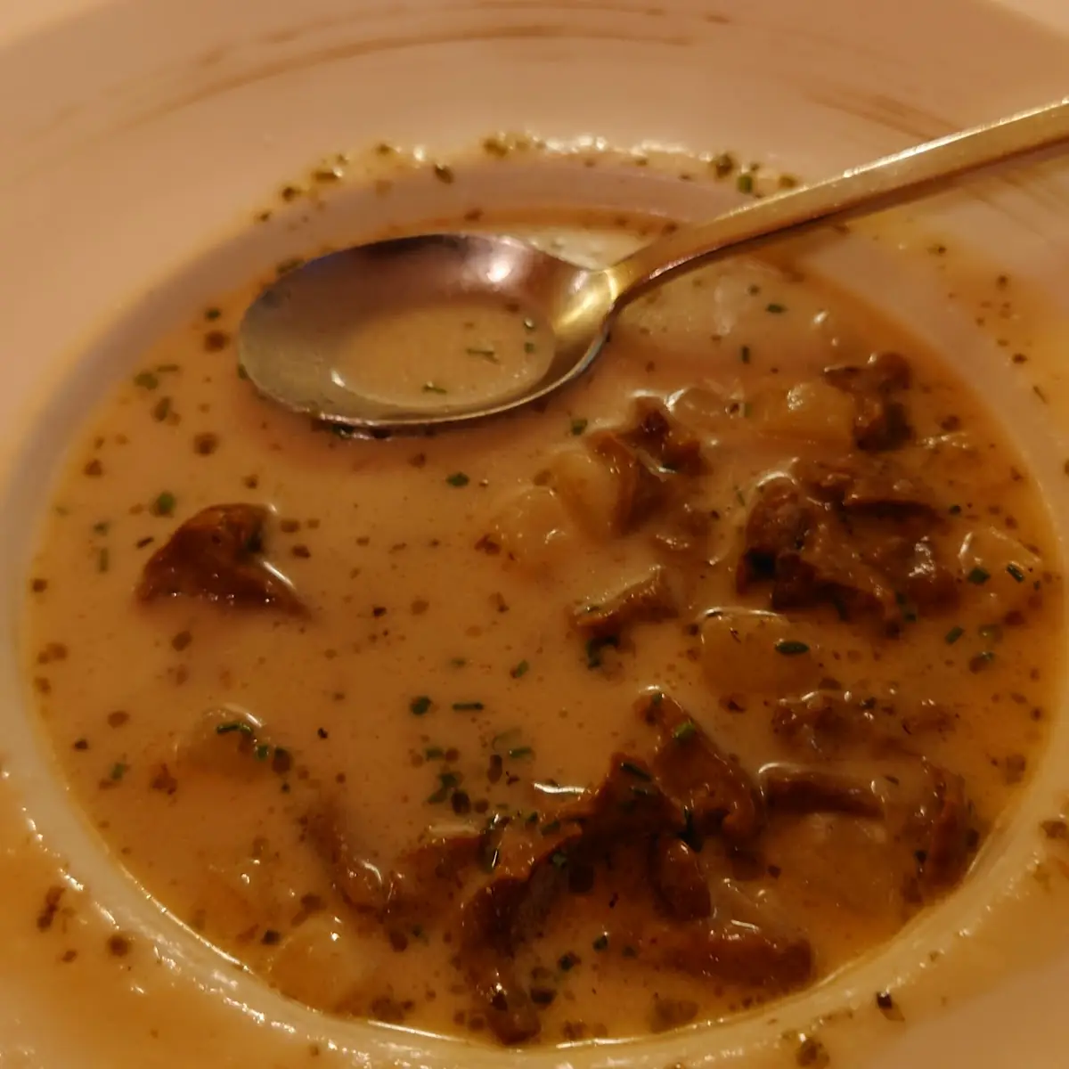Erdäpfel Suppe Mit Eierschwammerl