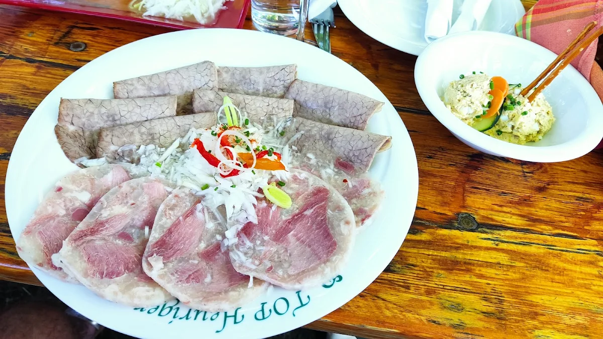 Saure Platte Mit Presswurst Und Rindfleisch