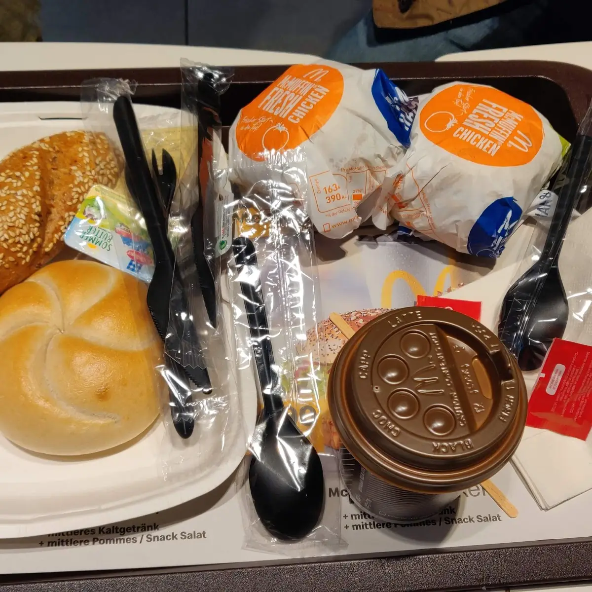 Vienna Breakfast and Burgers