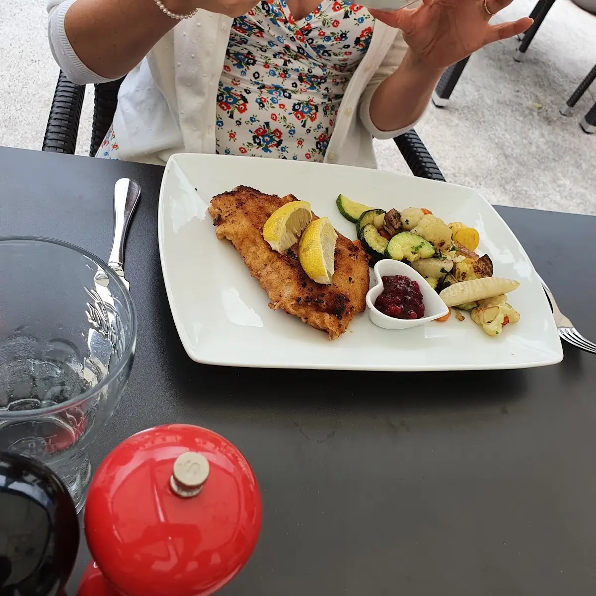 Cordon Bleu Mit Petersilienkartoffeln