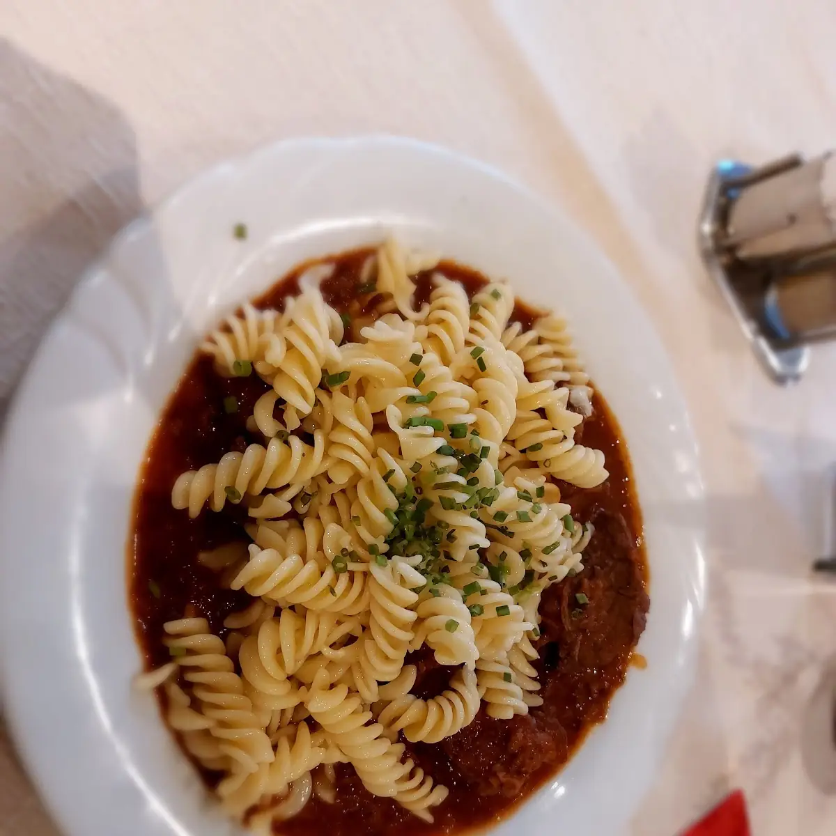 Gulasch Con Pasta