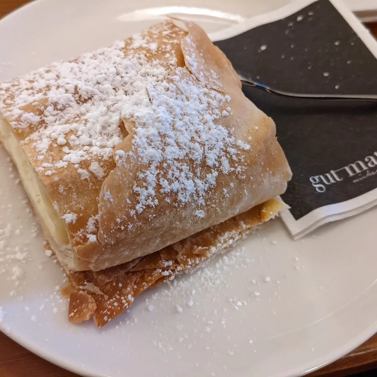 Topfenstrudel