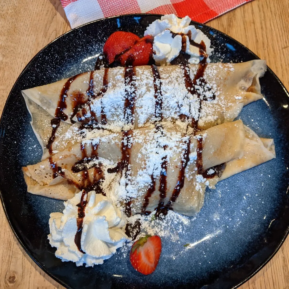Eispalatschinken
