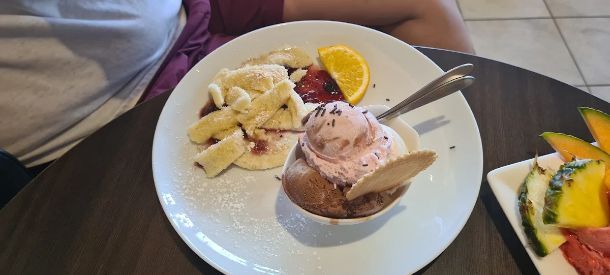 Kaiserschmarrn Mit Eis