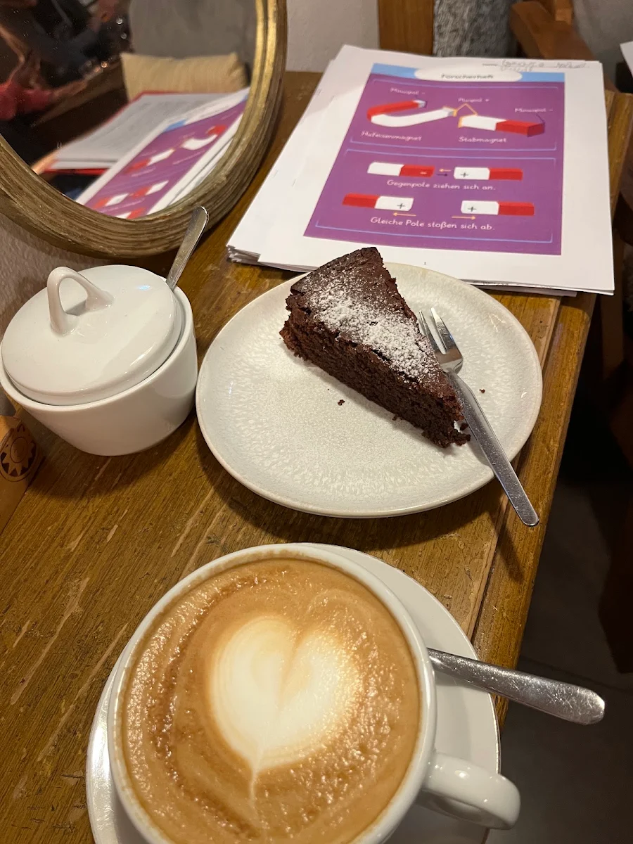 Cappuccino Mit Schokokuchen
