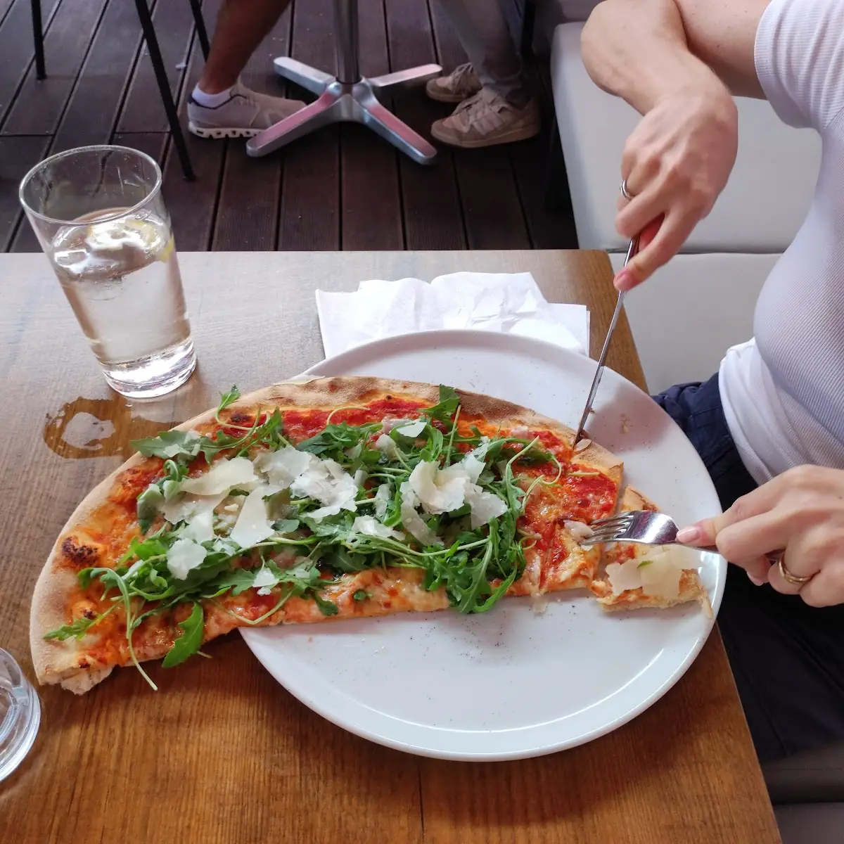 Riesige Pizza