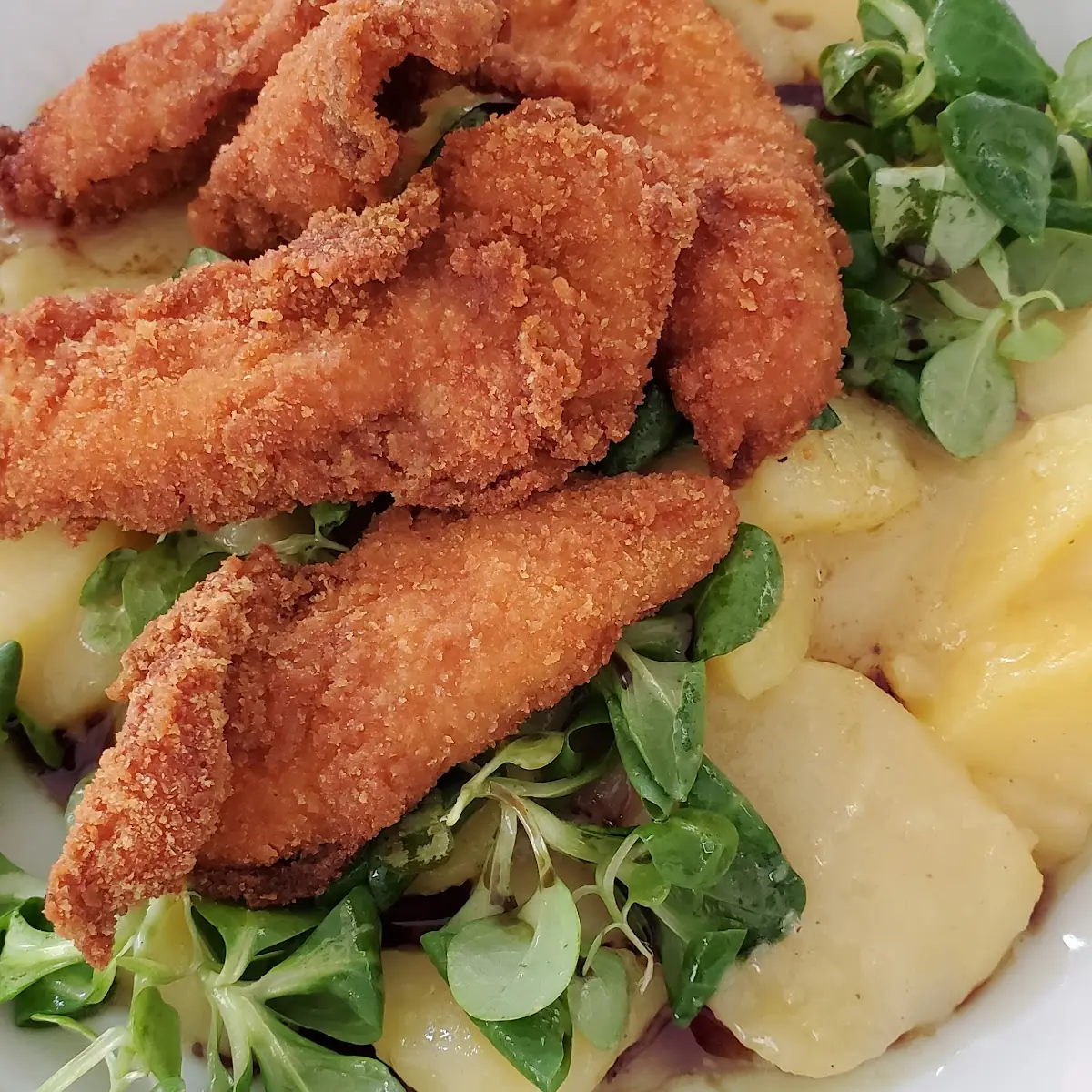 Backhendlsalat
