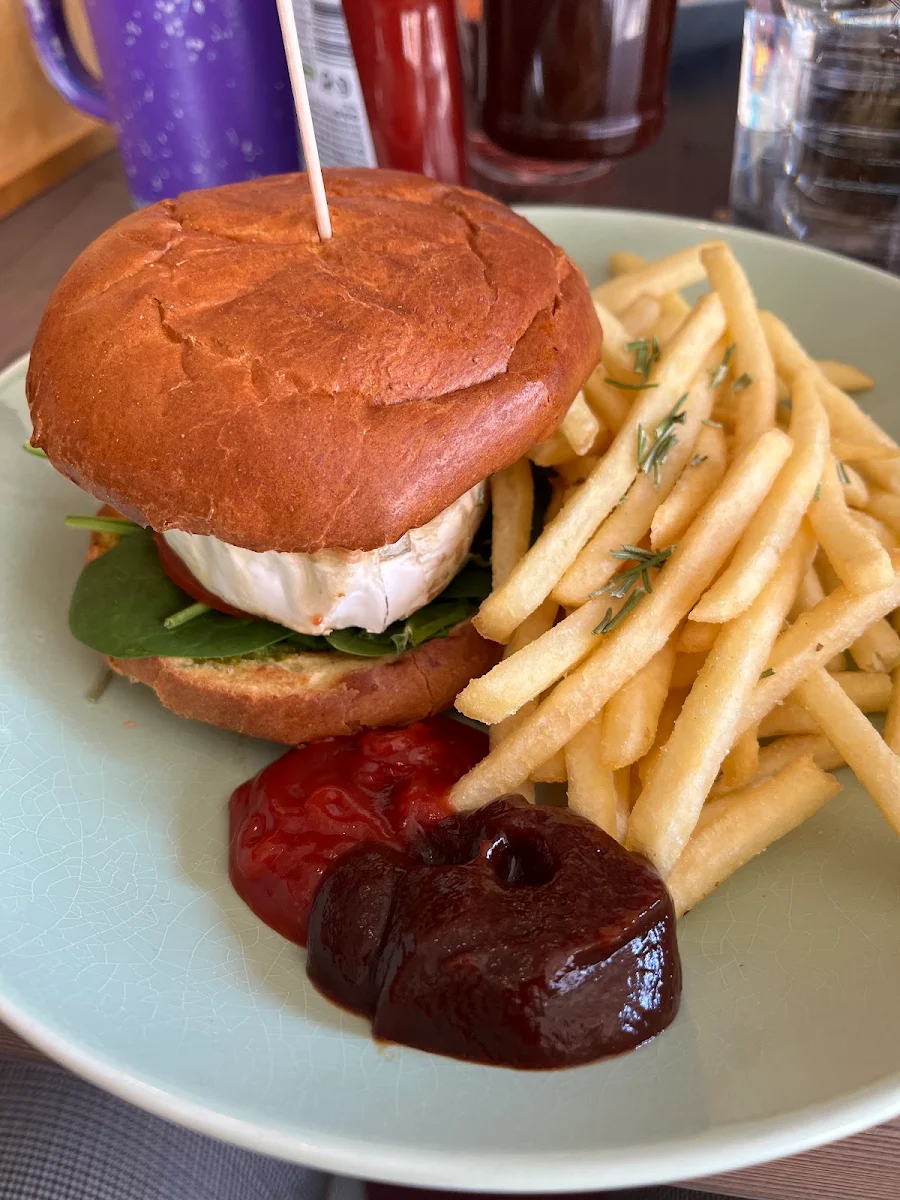 Goat Burger