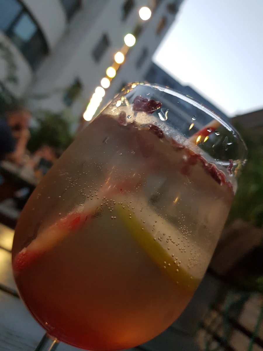Rosen Himbeer Spritzeri